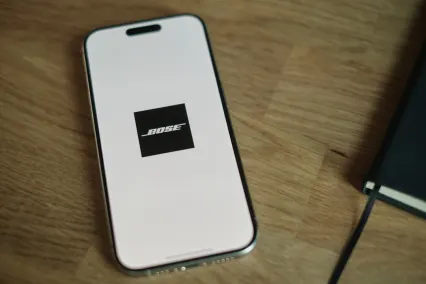 Казино Юнивърсъл Слотс Мобилно приложение